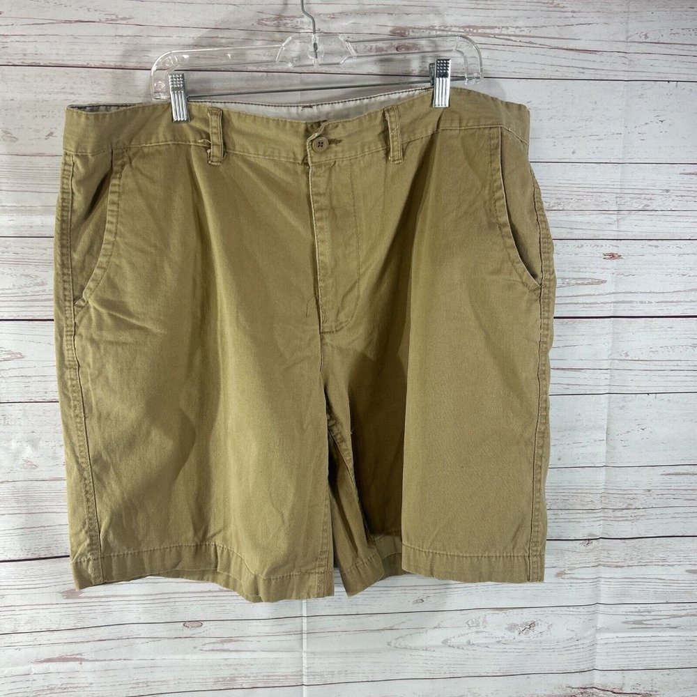 City Streets Mens size 42 Brown Tan Shorts 100% Cotton 9" inseam